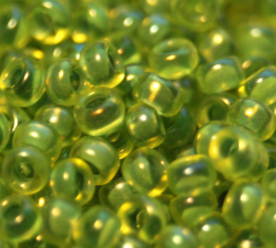 11-1926 Semi-Frosted Pea Green Lined Chartreuse