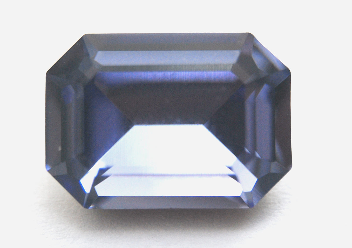 Tanzanite - 14 x 10 mm