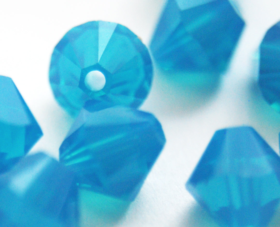 Carribean Blue Opal - 6 mm OBS! 14 stycken