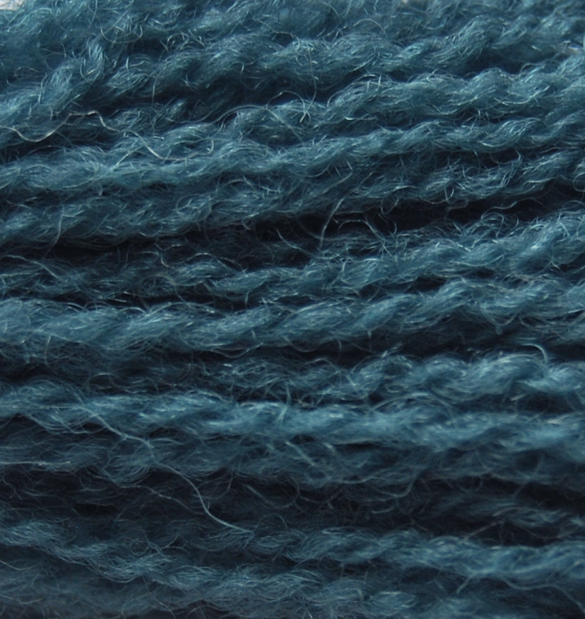 157 Appletons Crewel