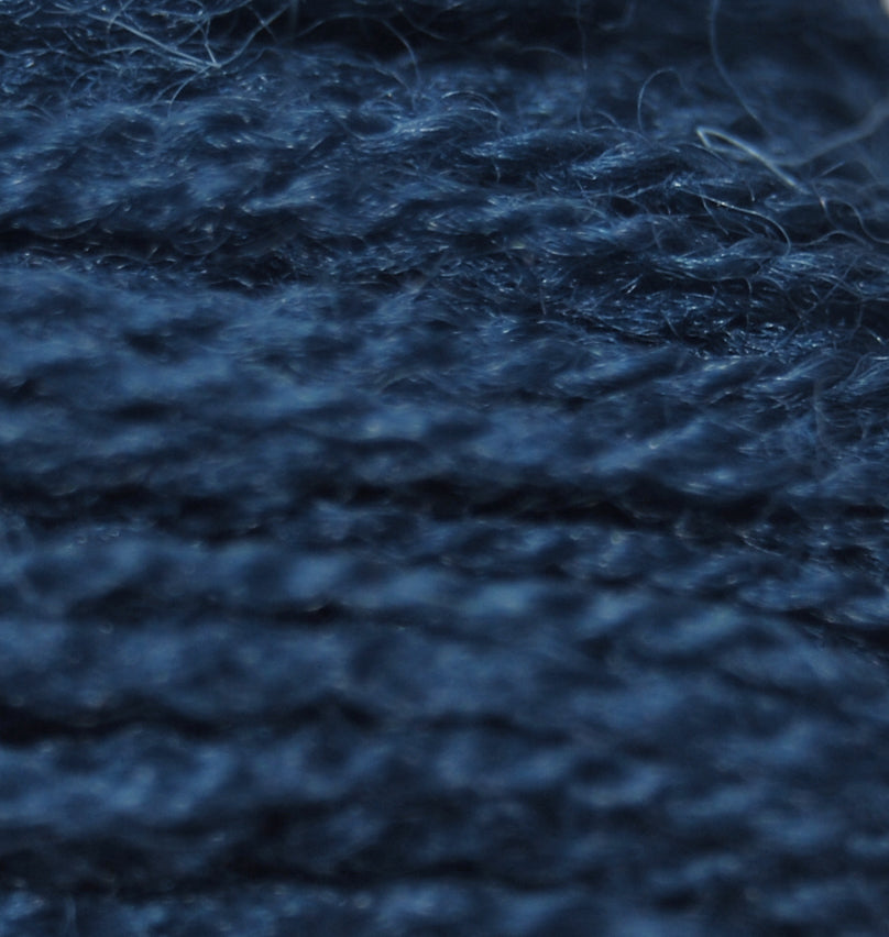 327 Appletons Crewel