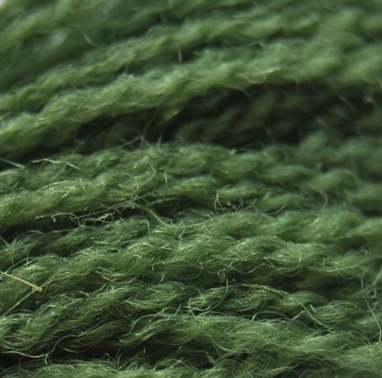 357 Appletons Crewel