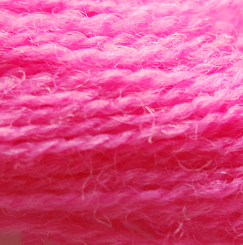 674 Appletons Tapestry