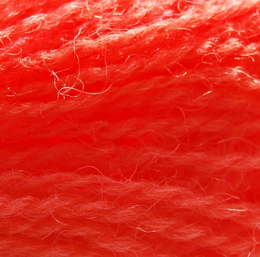 682 Appletons Crewel