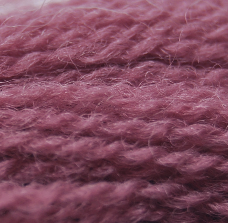 713 Appletons Crewel