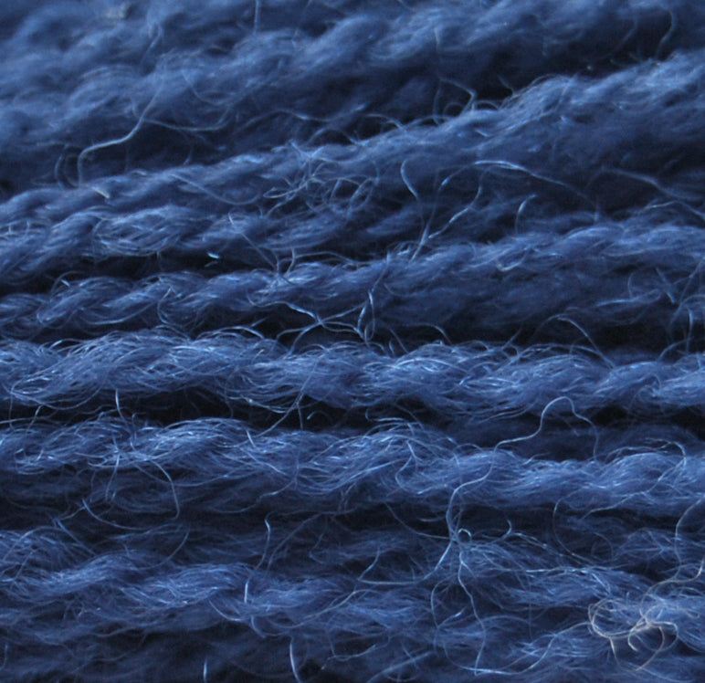 747 Appletons Crewel