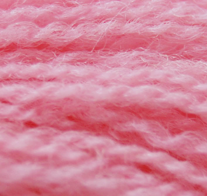 942 Appletons Crewel