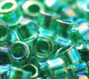 DB-0060 Lime Lined Crystal AB