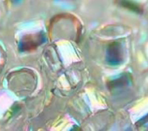 DB-0109 Crystal Ivory Gold Luster