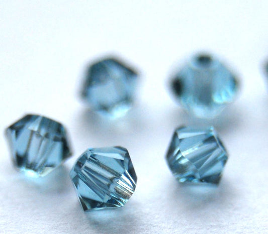Indian Sapphire - 4 mm OBS! 33 stycken